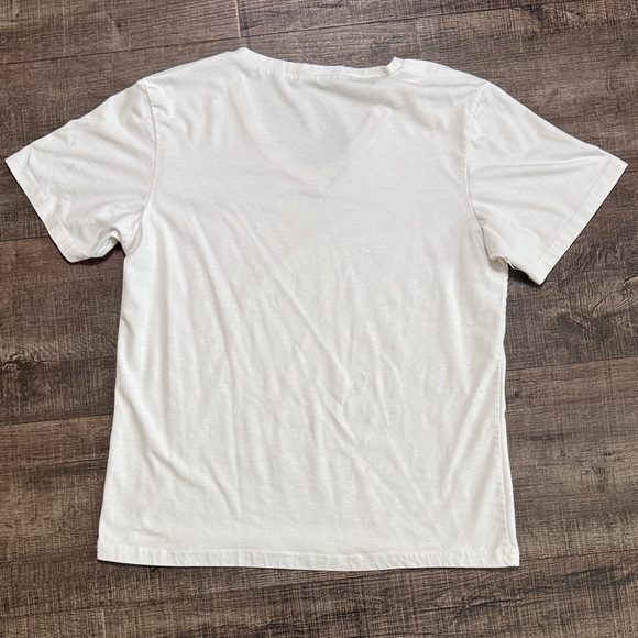 Gucci White T-Shirt with Black and Red Accents - Picture 8 of 11